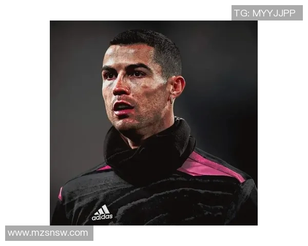 日本女足球星头像图片展现个性魅力与运动风采